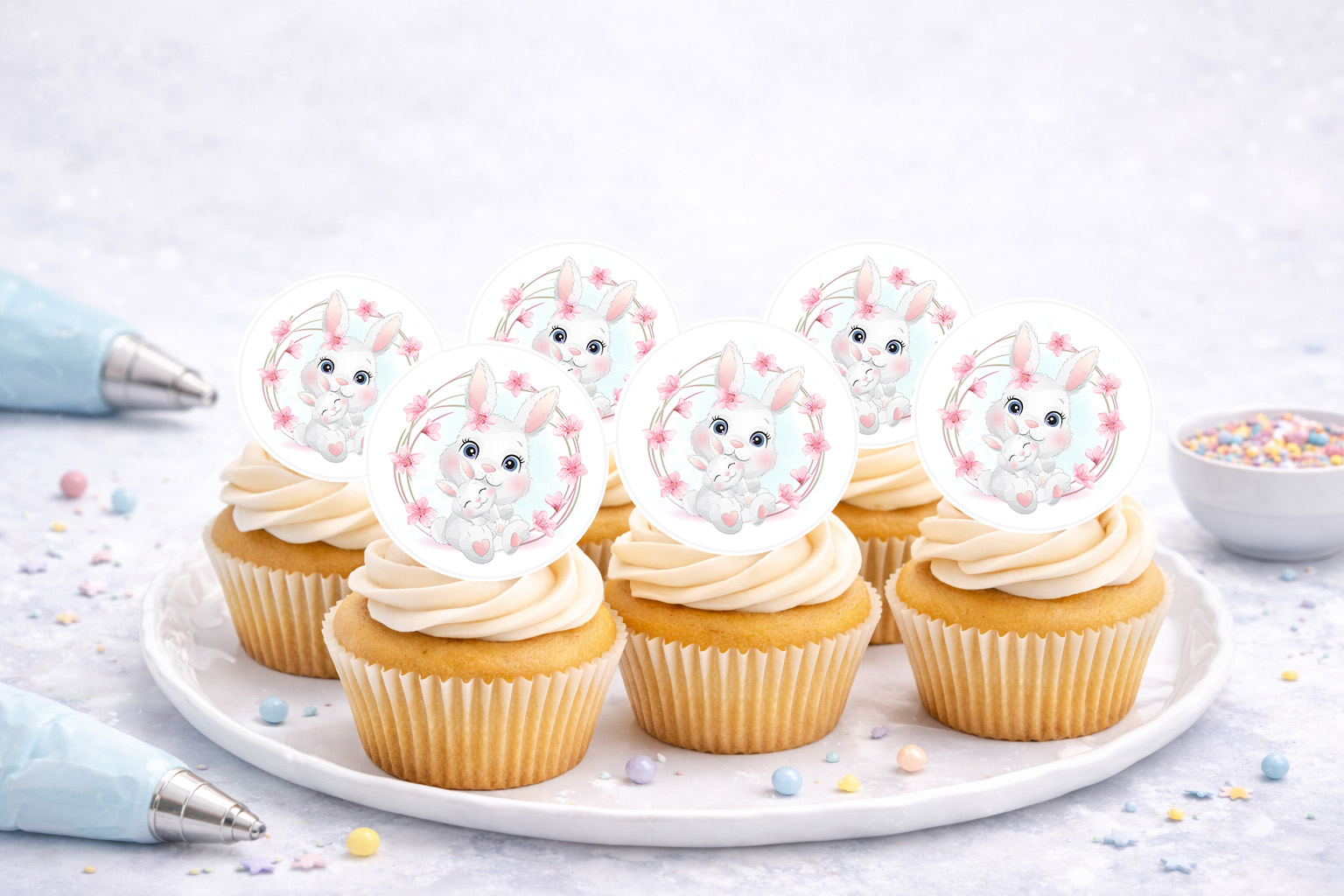 Essbare Muffinaufleger Hase aus Oblate – 1 A4-Bogen mit 16 Auflegern, ca. 5 cm, zum Selbstausschneiden.