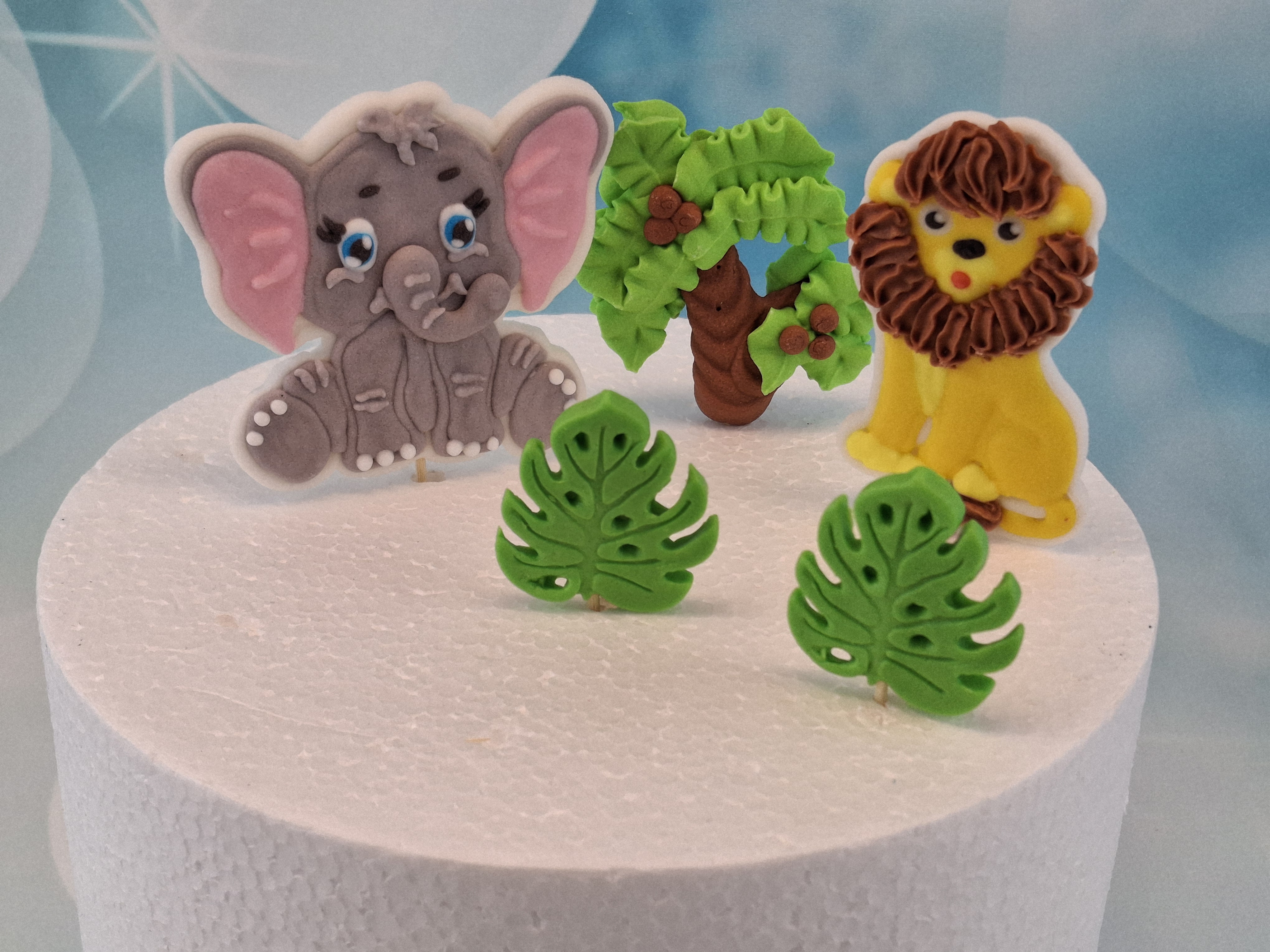 Tierische Tortendeko – Zuckerdekoration Elefant & Löwe