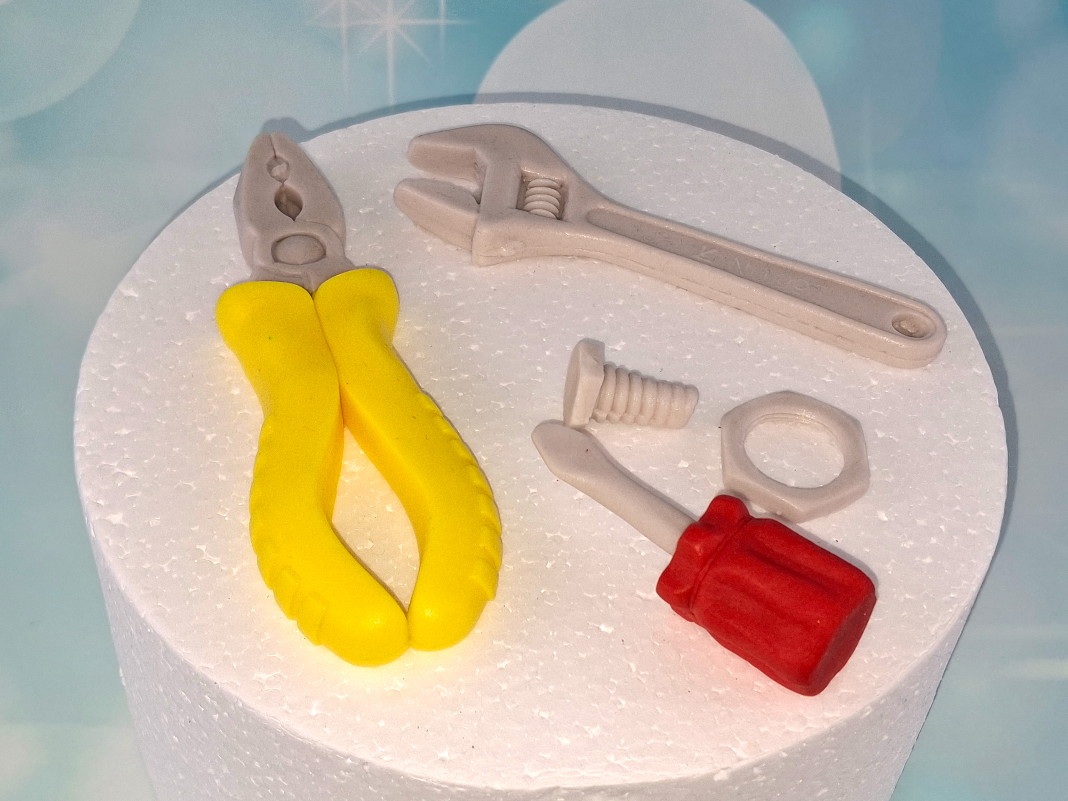 Essbare Zuckerdekoration "Werkzeug-Set" – Handmodelliert