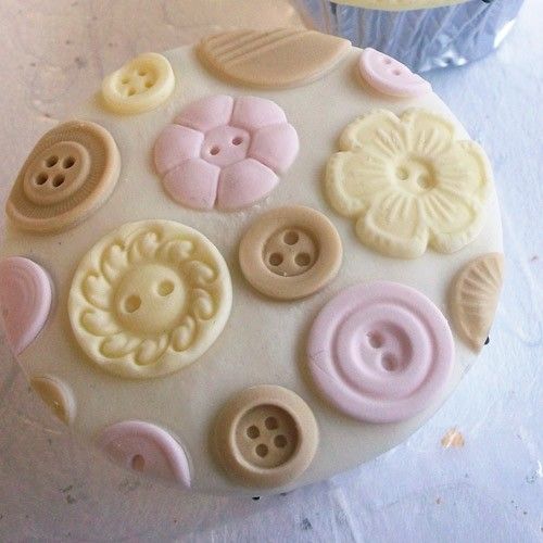 Silikonform Knöpfe|  Katy Sue Mould Buttons