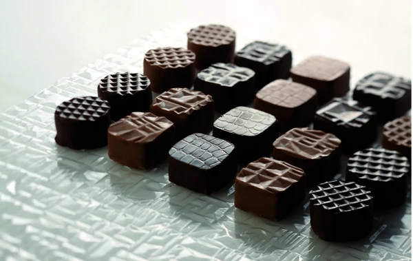 Pavoni Strukturmatten für Pralinen – 4er Set | STRKIT1