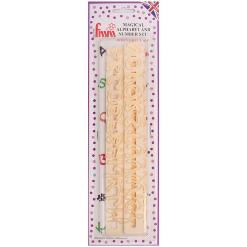 Buchstaben und Zahlen Ausstecher Magical 2cm