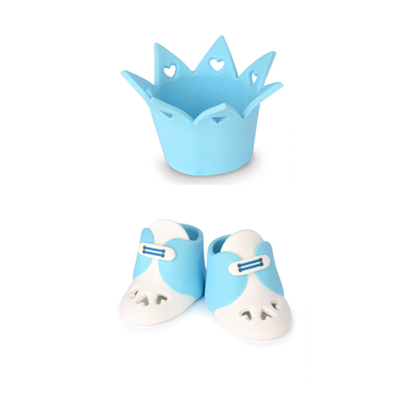 Zuckerdekoration Babyschuhe und Krone blau