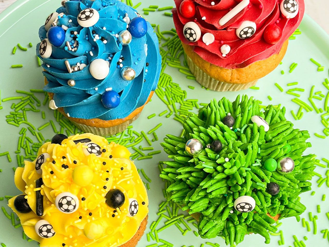 Happy Sprinkles Football Champion 90g