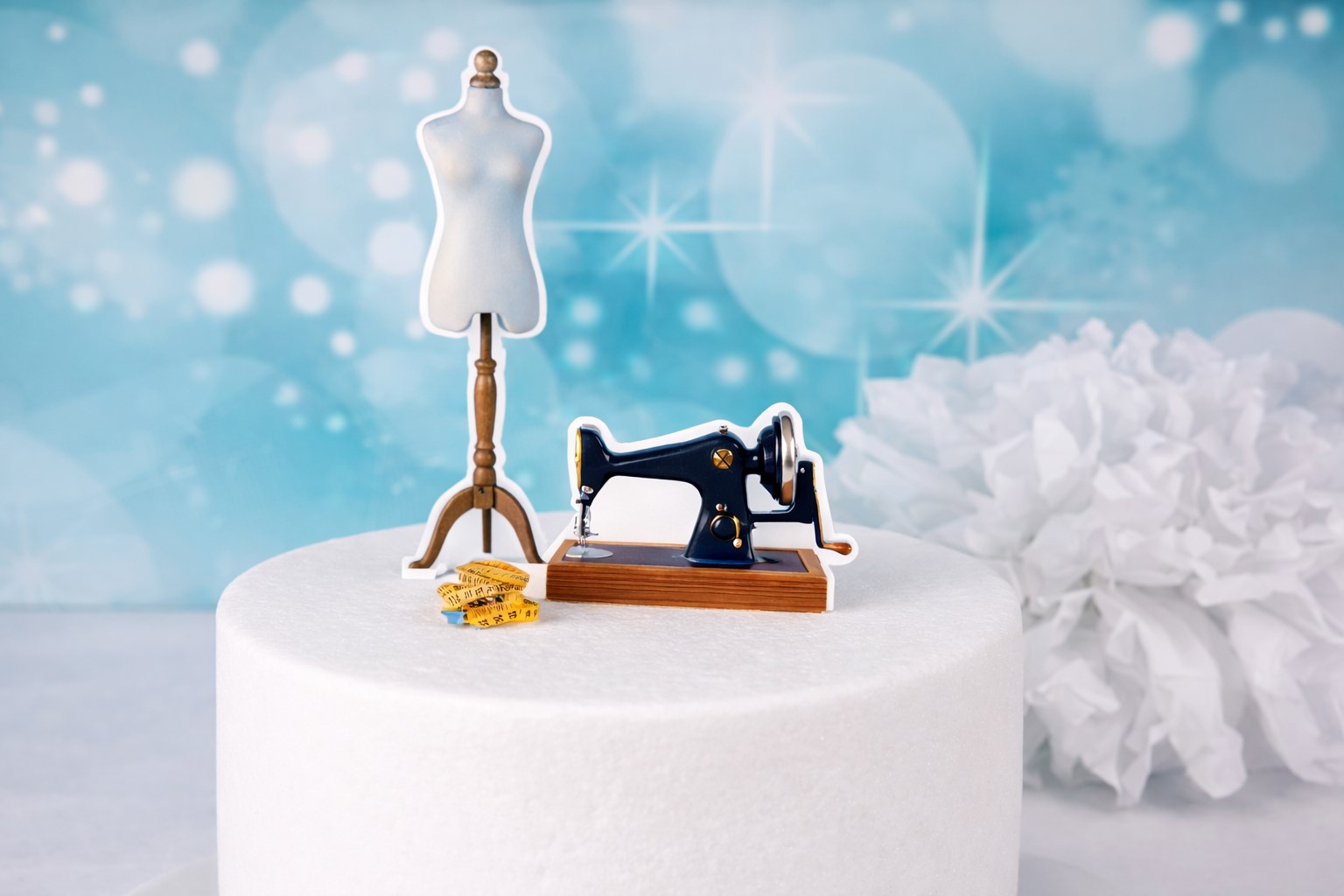 Cake Topper Set Nähmaschine, Schneiderpuppe & Maßband – Fondant Tortendekoration für Näh- & Schneider-Torten
