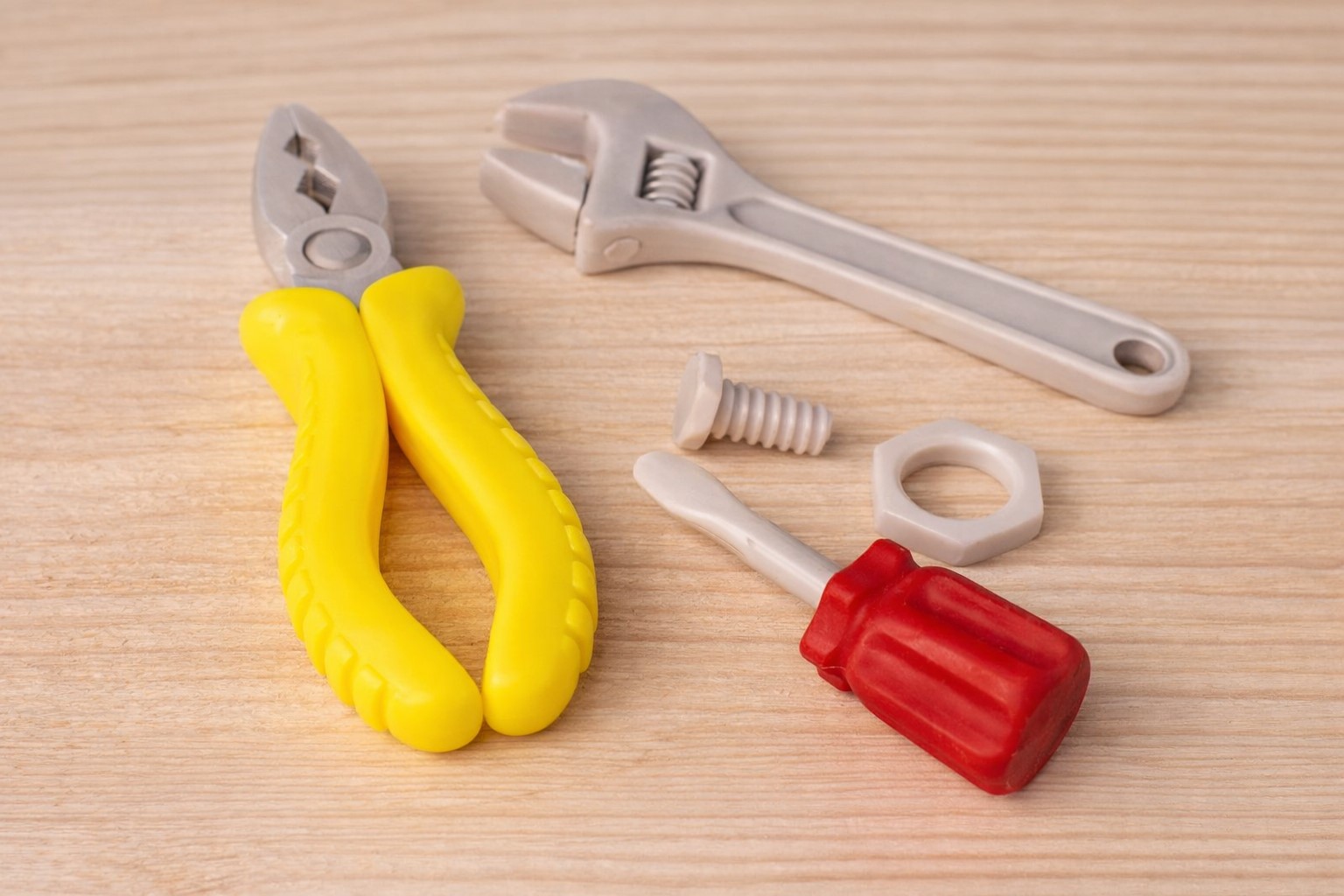 Essbare Zuckerdekoration "Werkzeug-Set" – Handmodelliert