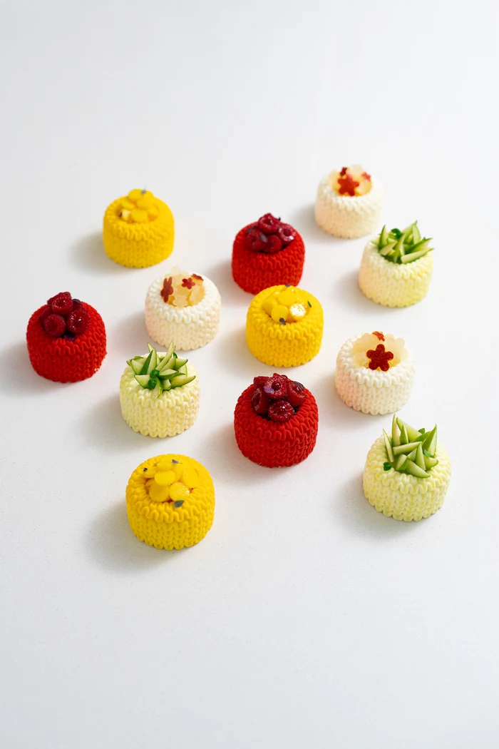 Pavoni Silikonform Regalia PX43130 – Monoporzionenform mit 12 Mulden