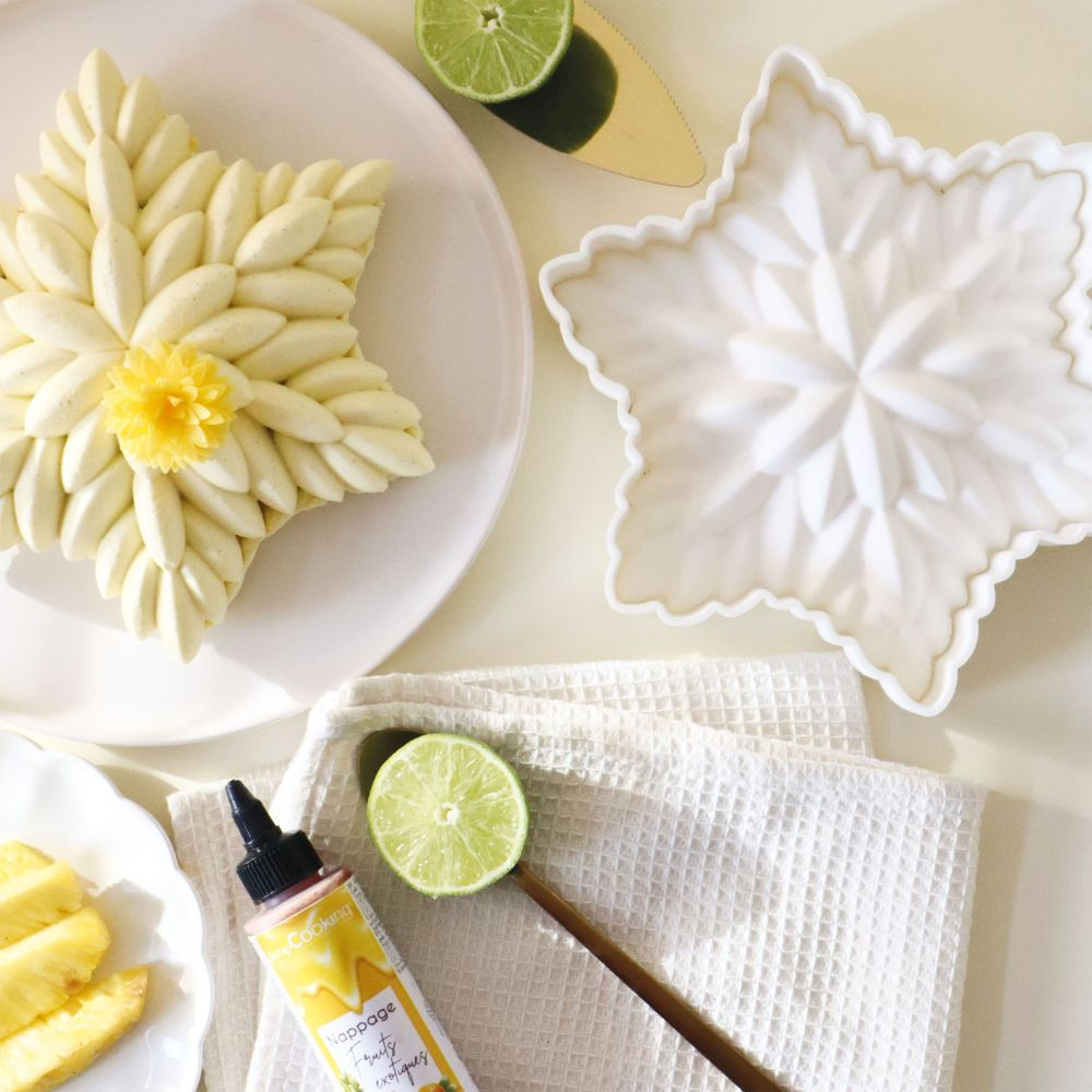 Silikonform 3D „Céleste“ – für elegante Entremets & Torten mit Sternenrelief