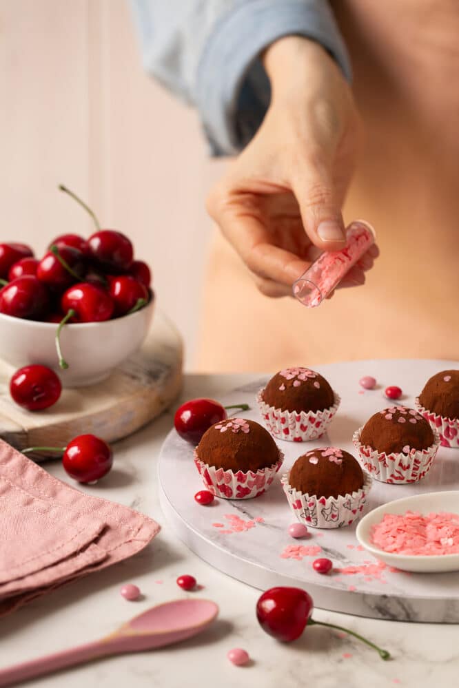 Bonbonförmchen Herzen – 100 Stück