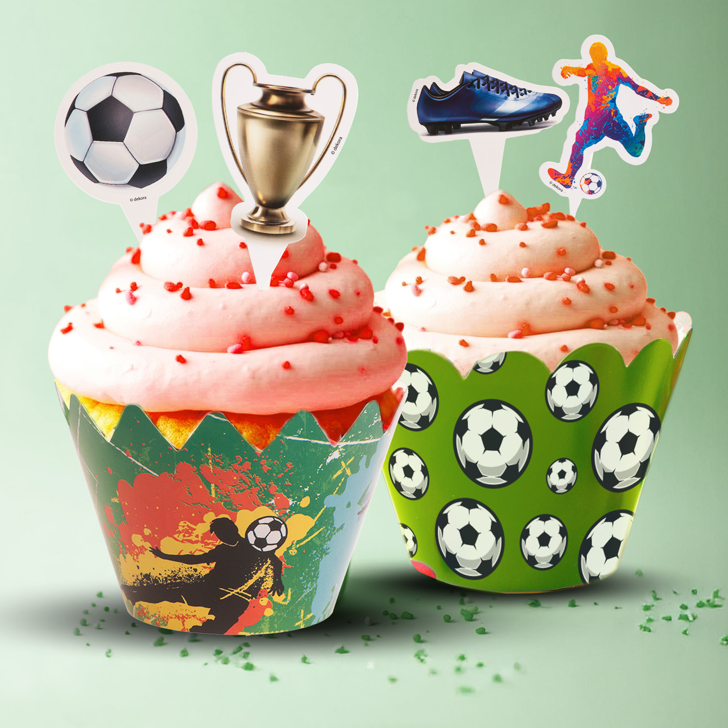 Fußball Cupcakeförmchen & Topper Set – Muffinförmchen mit Cupcake-Wrappern für Fußballparty