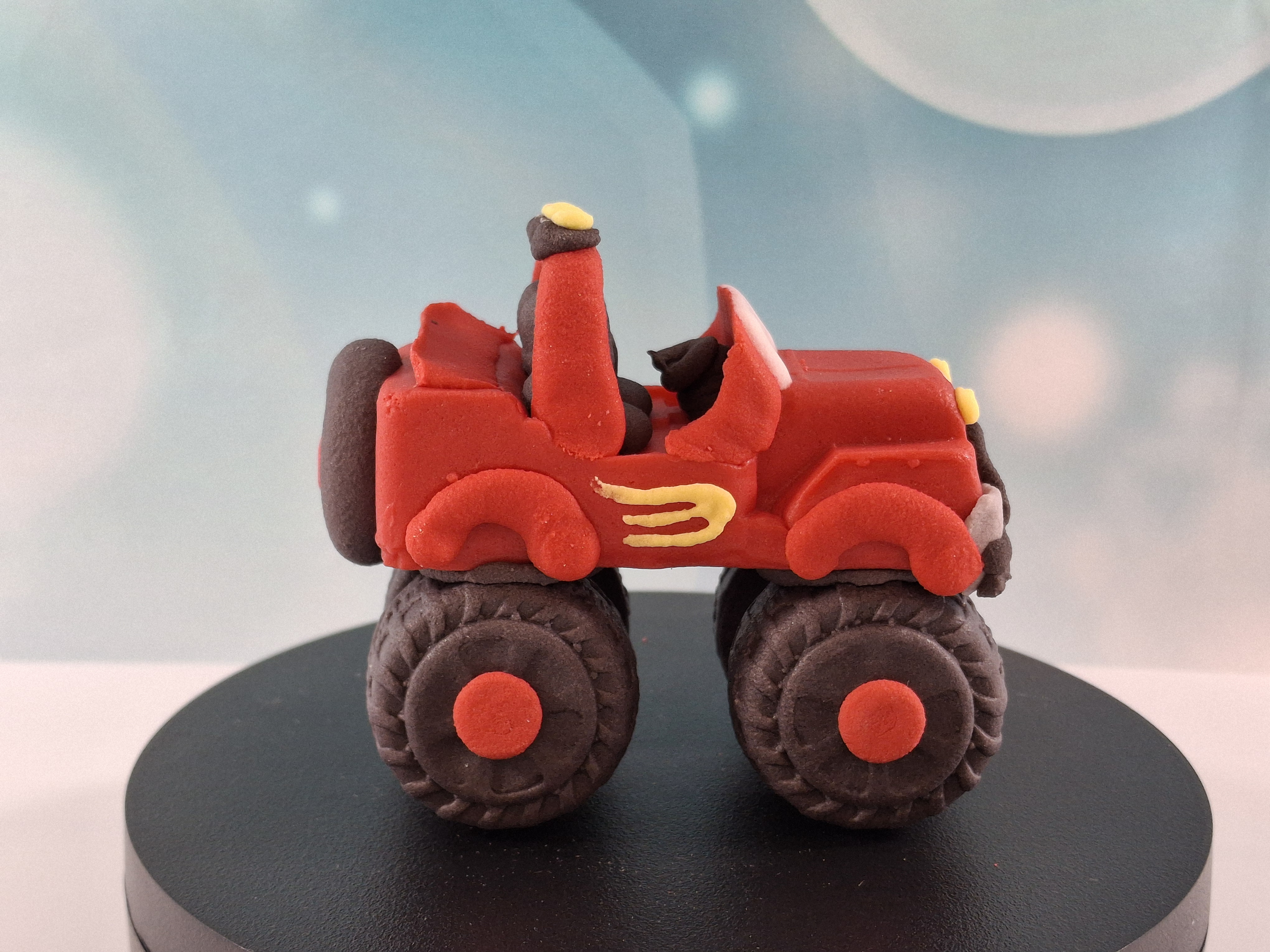 Tortenfigur Monster Truck Auto Quad Tortenfigur Monster Truck Auto Quad